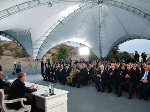 Cumhurbaşkanı Erdoğan Azerbaycan’daki temaslarını tamamladı  