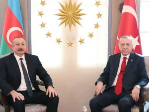 Cumhurbaşkanı  Erdoğan ile Aliyev Soçi Zirvesini görüştü