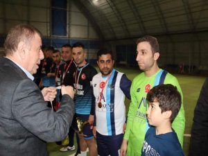 Midyat Belediyesi, Futbol Turnuvasının Şampiyonu Oldu