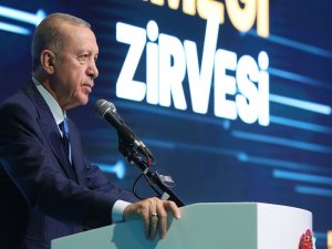 Cumhurbaşkanı Erdoğan: Çocuğa cinsel istismar ne insani ne de İslami olarak asla kabul edilemez 