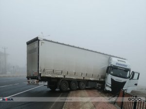 Buzlanma Çınarda kazalara neden oldu