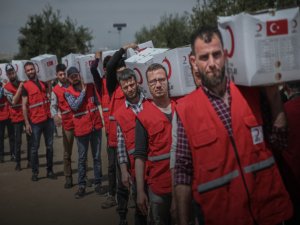 Kızılay Genel Başkanlığı: Tüm ilk yardım malzemeleri deprem bölgesine sevk edildi 