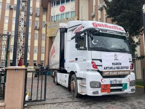 Artuklu Belediyesinden afet bölgesine yardım sevkiyatı sürüyor  