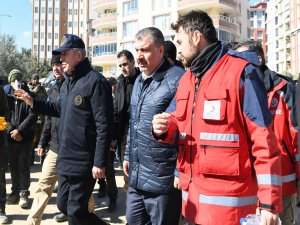 Bakan Koca depremde hangi ilde kaç kişinin vefat ettiğini açıkladı 