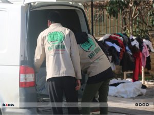 Şanlıurfa Umut Kervanından Adıyamanlı depremzedelere yardım  