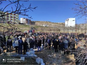 Depremde hayatını kaybeden Mardinliler defnedildi  