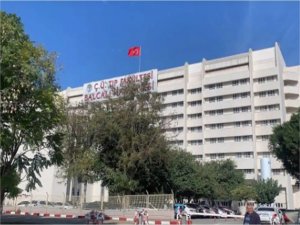 Kolonlarında yorgunluk tespit edilen Adanadaki Balcalı Hastanesi boşaltılıyor 