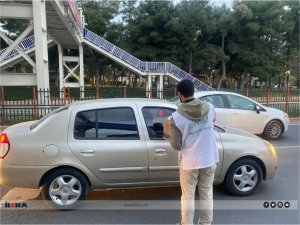 Hür Gençlikten iftar öncesi sürücü ve vatandaşlara su ile hurma ikramı 