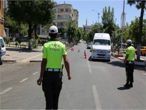 Şanlıurfada trafikte kural ihlali yapan sürücülere ceza yazıldı 