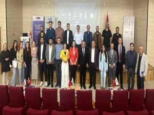 E-İhracat ve E-Ticaret Semineri Düzenlendi