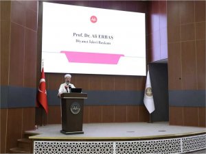 Diyanet İşleri Başkanı Erbaş: Kur’an bir şifa ve hidayet kaynağıdır 