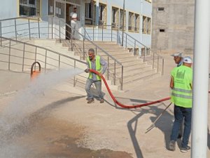 Mardin’de Okullar Yeni Eğitim Öğretim Yılı İçin Yıkanıyor