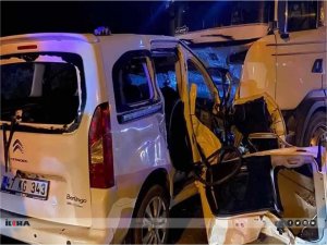 Diyarbakırda zincirleme trafik kazası: 3 ölü, 2 yaralı  