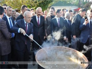 Bakan Şimşek Batmanda bağ bozumu festivaline katıldı  