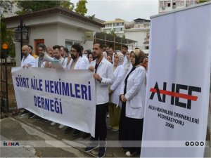 Aile hekimlerinden taslak ödeme ve sözleşme yönetmeliğine tepki  