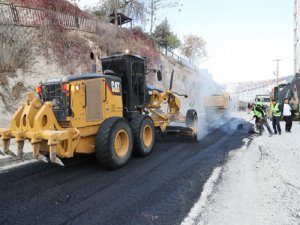 MARDİNDE BÜYÜK ASFALT HAMLESİ