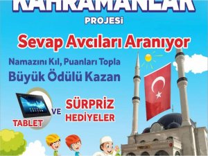 Namazla buluşan kahramanlar projesi gençlerle buluşuyor  